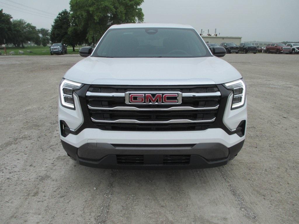 new 2026 GMC Terrain car, priced at $33,295