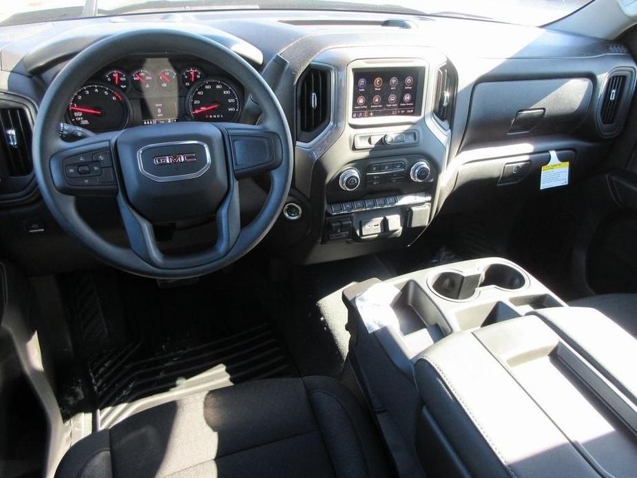 new 2025 GMC Sierra 1500 car, priced at $47,574