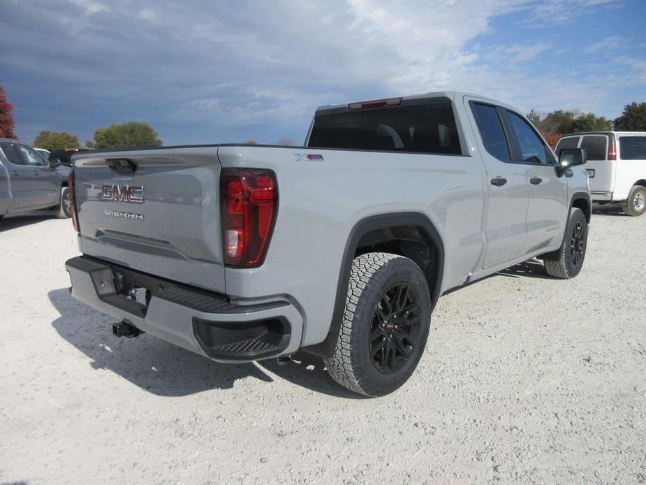 new 2025 GMC Sierra 1500 car, priced at $48,596