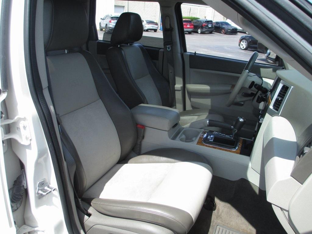 used 2010 Jeep Grand Cherokee car, priced at $10,995