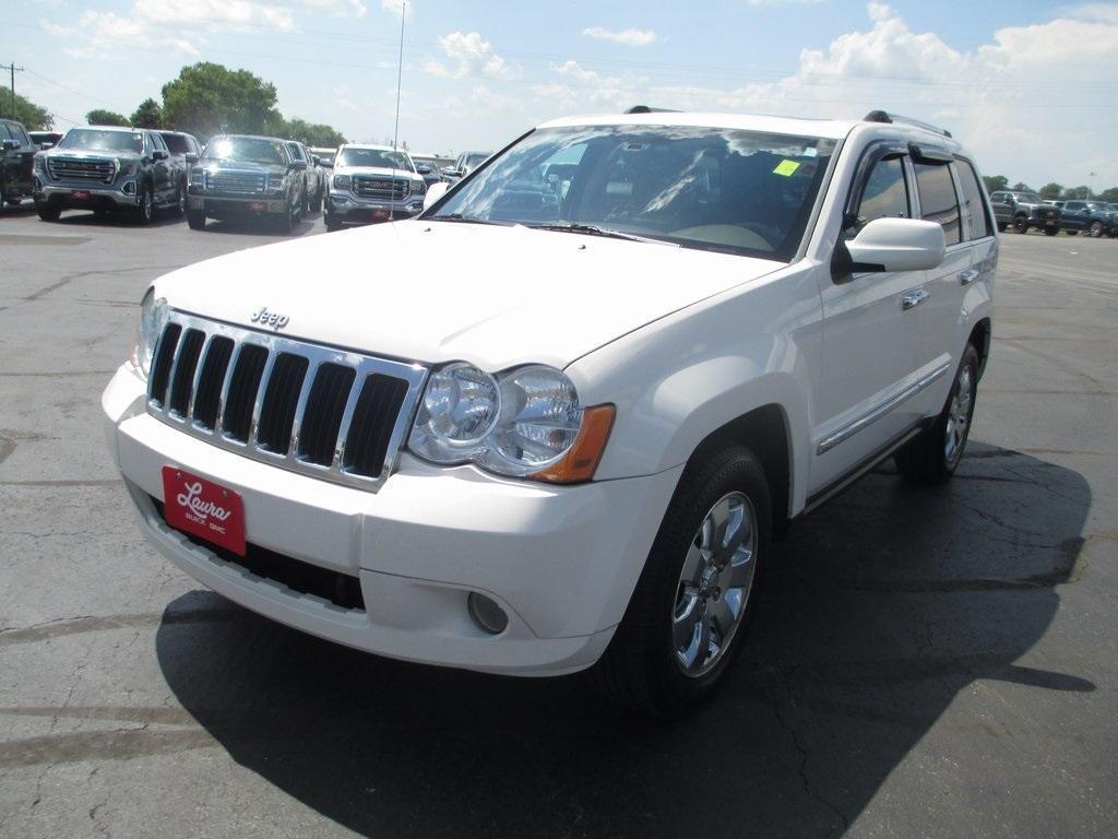 used 2010 Jeep Grand Cherokee car, priced at $10,995