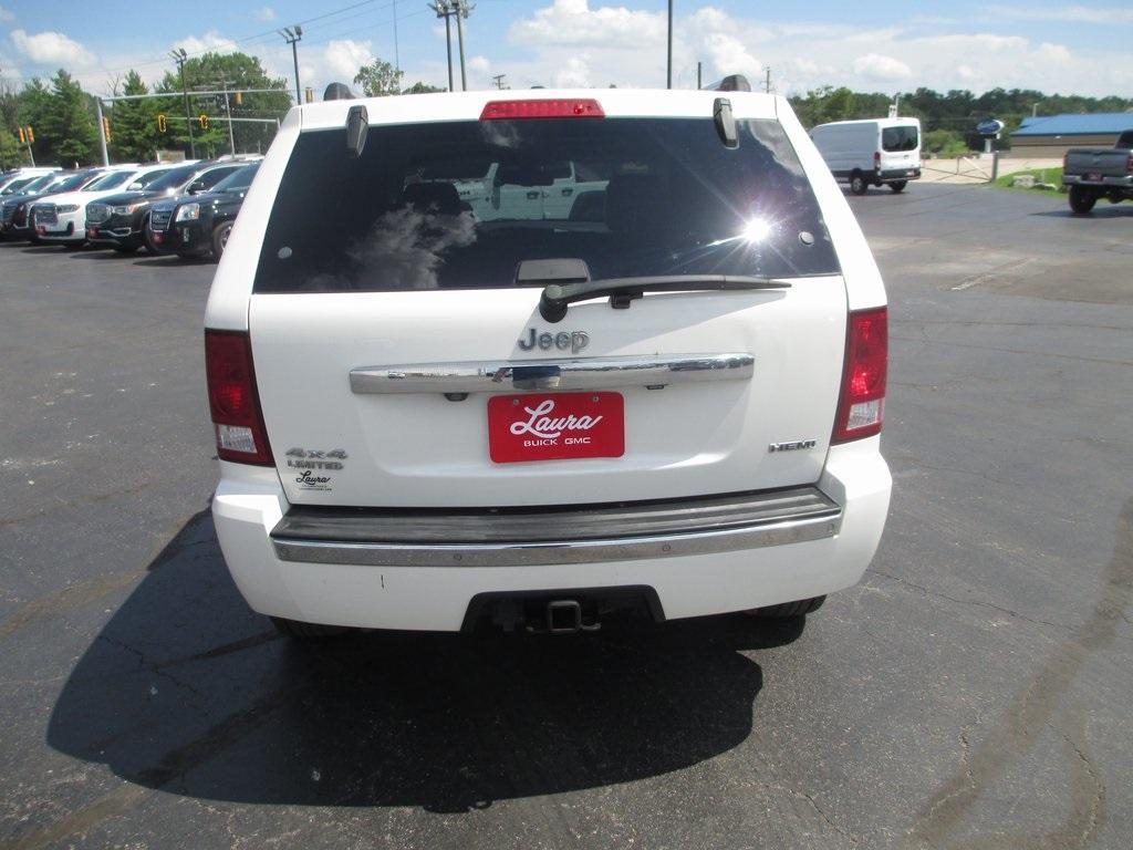 used 2010 Jeep Grand Cherokee car, priced at $10,995