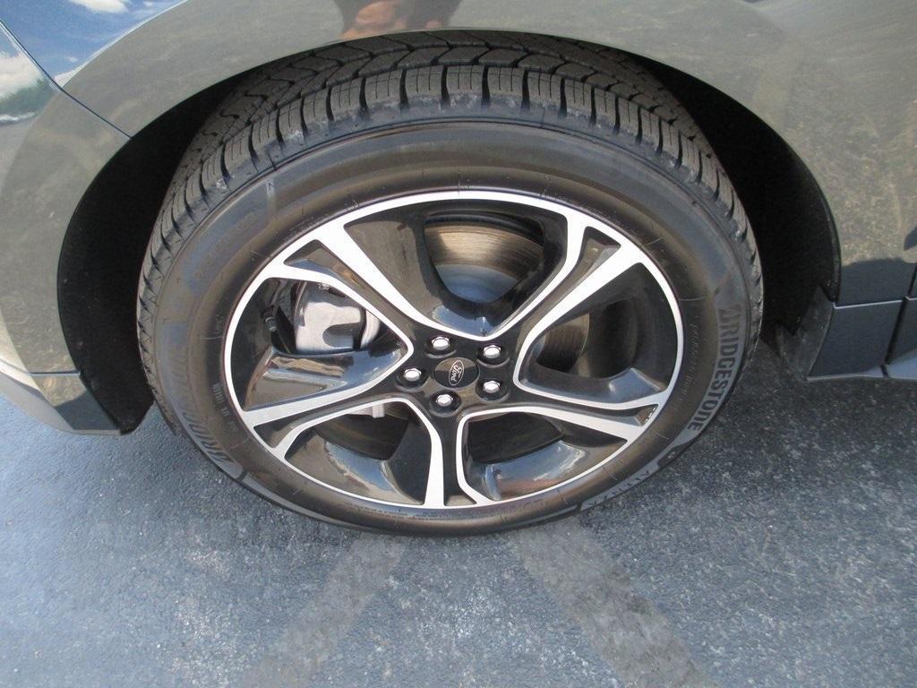 used 2022 Ford Edge car, priced at $33,995