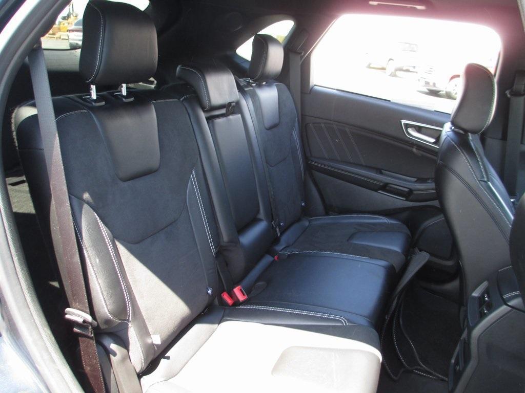 used 2022 Ford Edge car, priced at $33,995