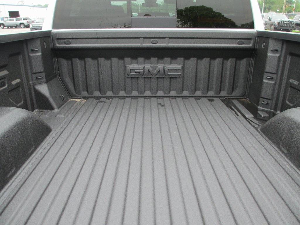 new 2025 GMC Sierra 1500 car, priced at $59,470