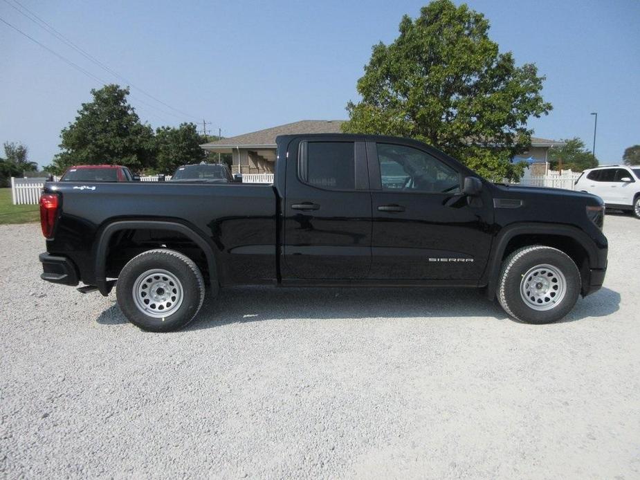 new 2025 GMC Sierra 1500 car, priced at $45,242