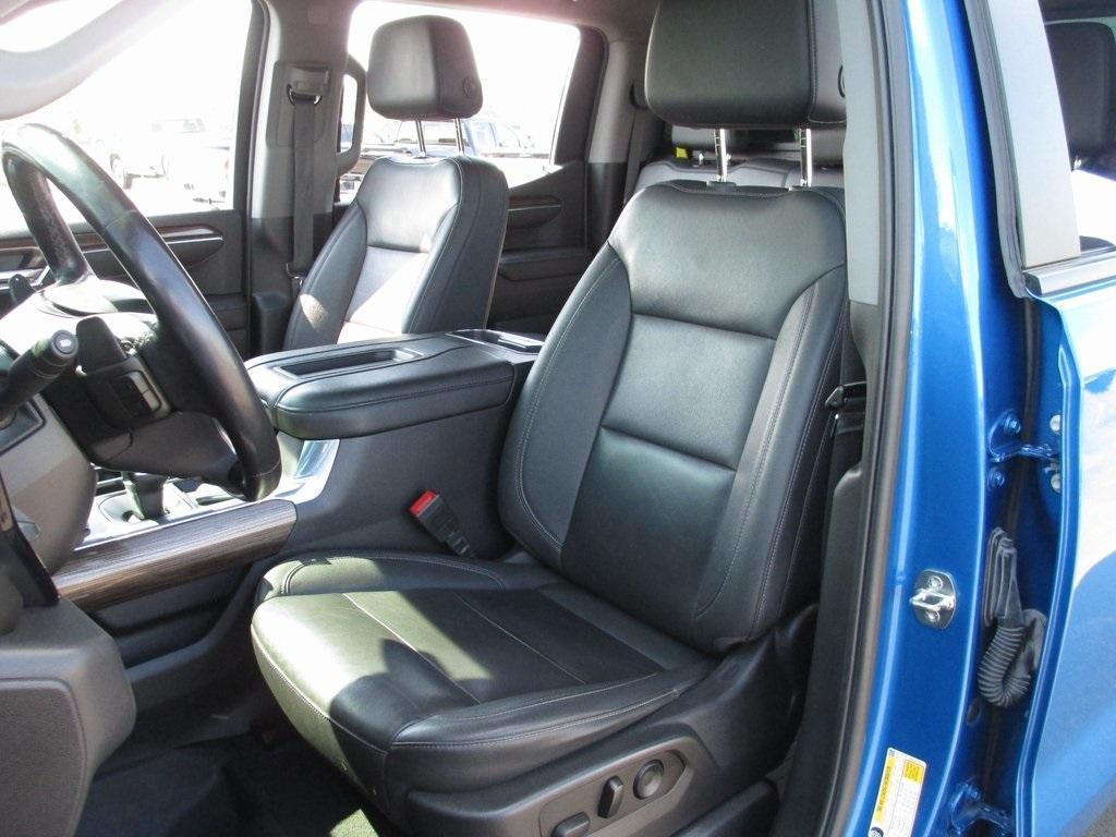 used 2022 Chevrolet Silverado 1500 car, priced at $43,995