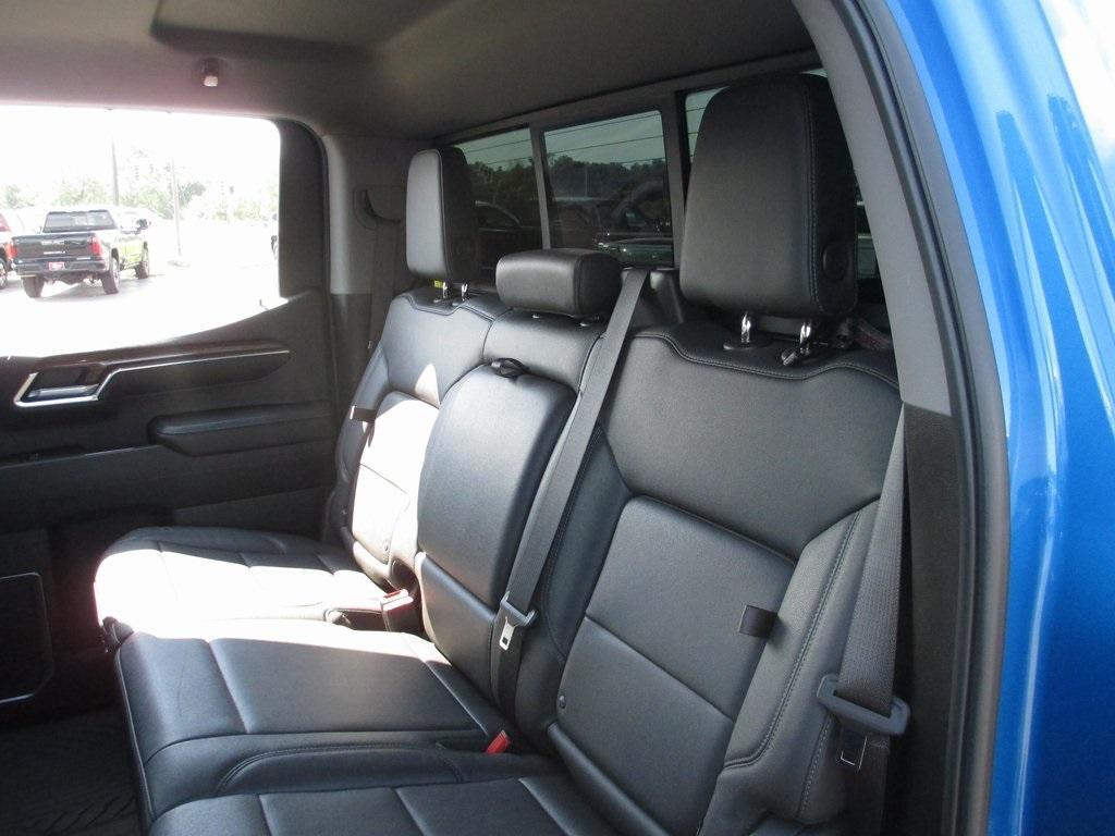 used 2022 Chevrolet Silverado 1500 car, priced at $43,995