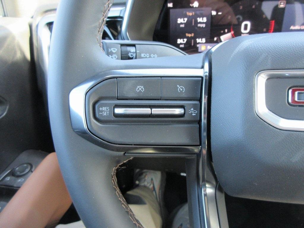 new 2025 GMC Canyon car, priced at $45,828
