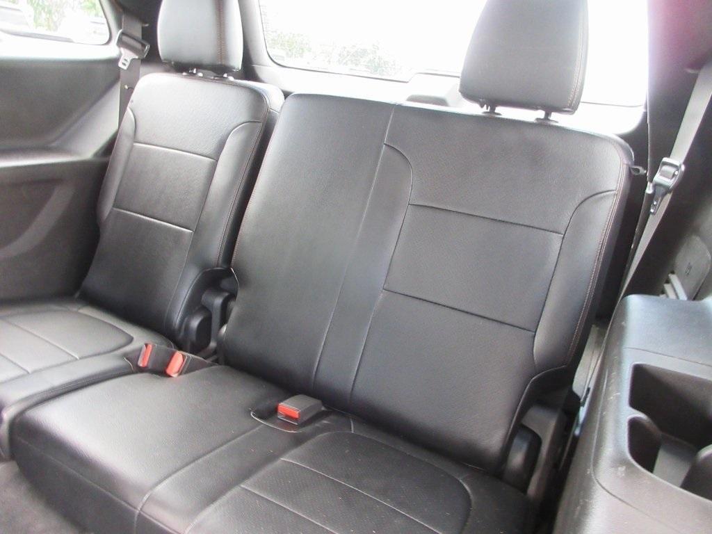 used 2018 Chevrolet Traverse car, priced at $13,995