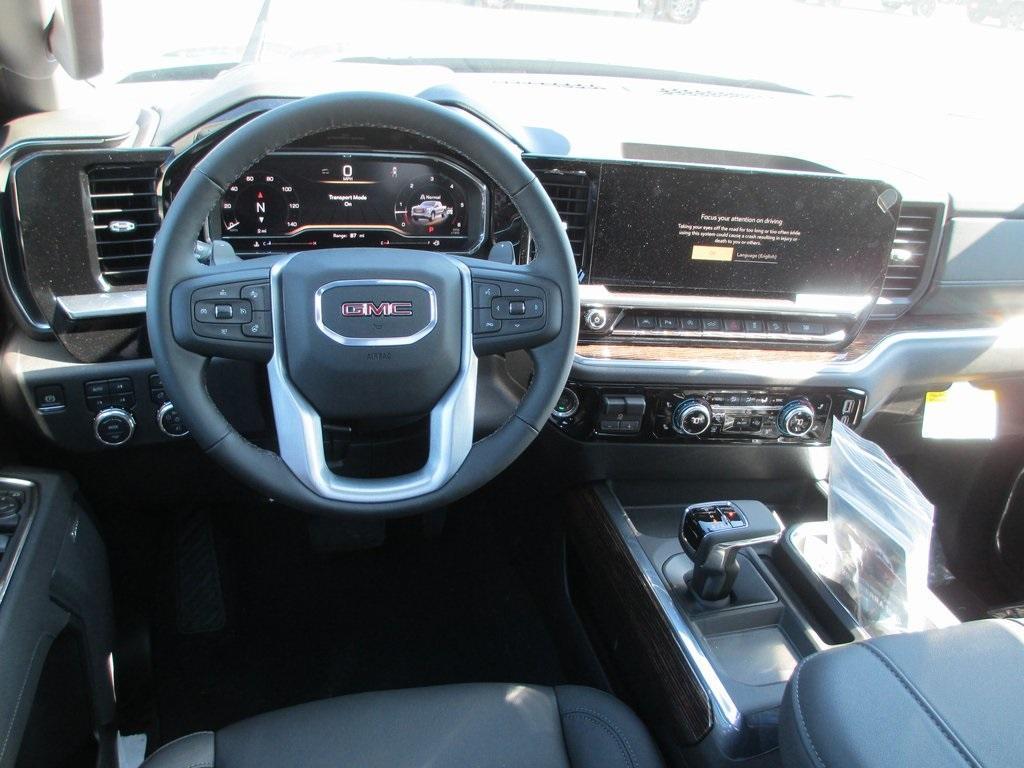 new 2025 GMC Sierra 1500 car, priced at $59,102
