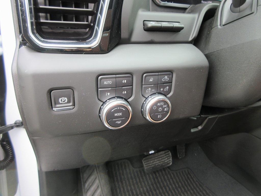 new 2025 GMC Sierra 3500 car, priced at $99,083