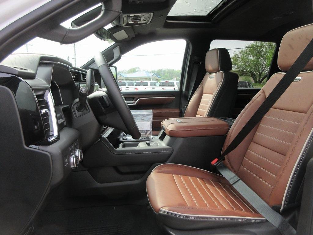 new 2025 GMC Sierra 3500 car, priced at $96,383