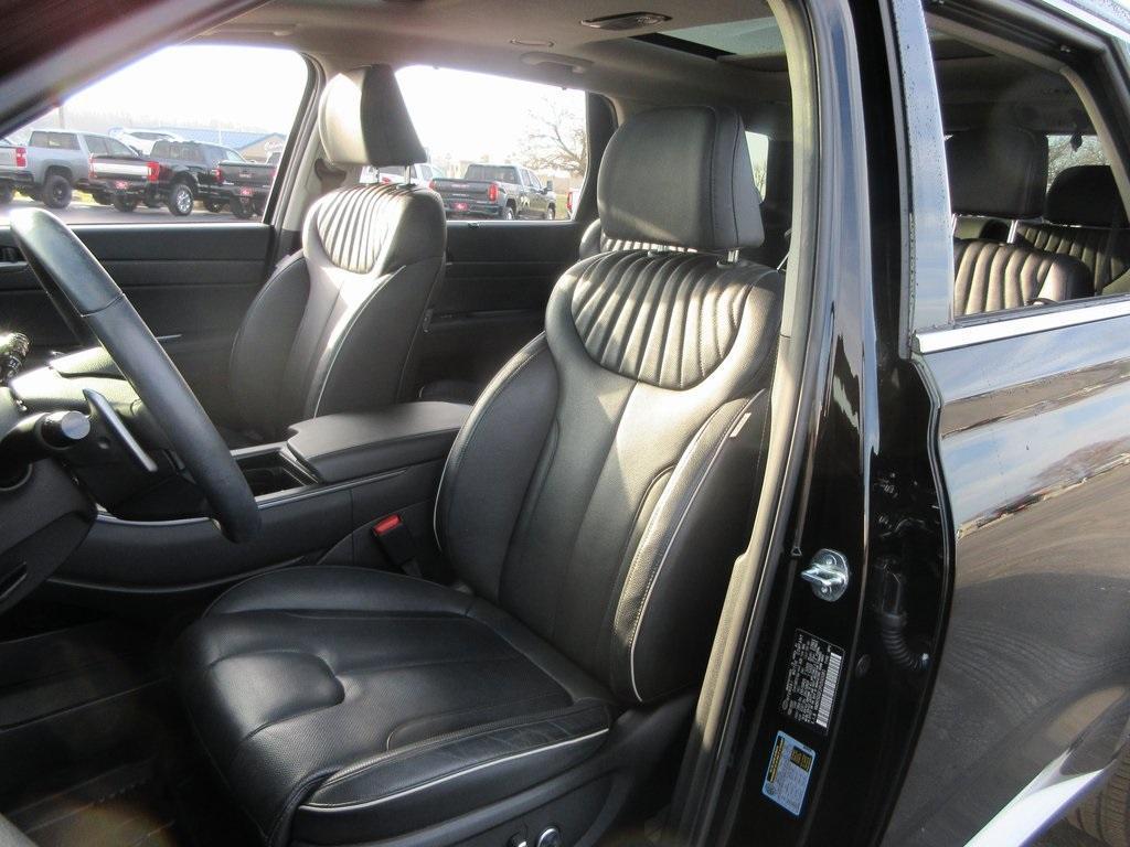 used 2023 Hyundai Palisade car, priced at $37,995