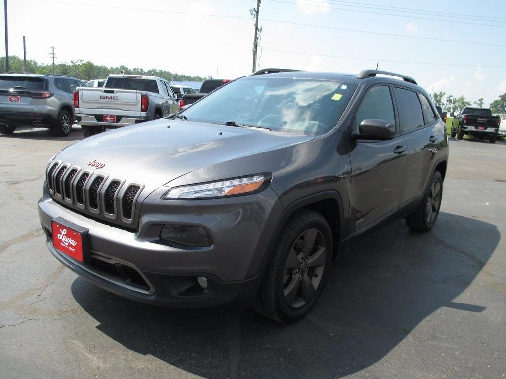 used 2017 Jeep Cherokee car, priced at $10,995
