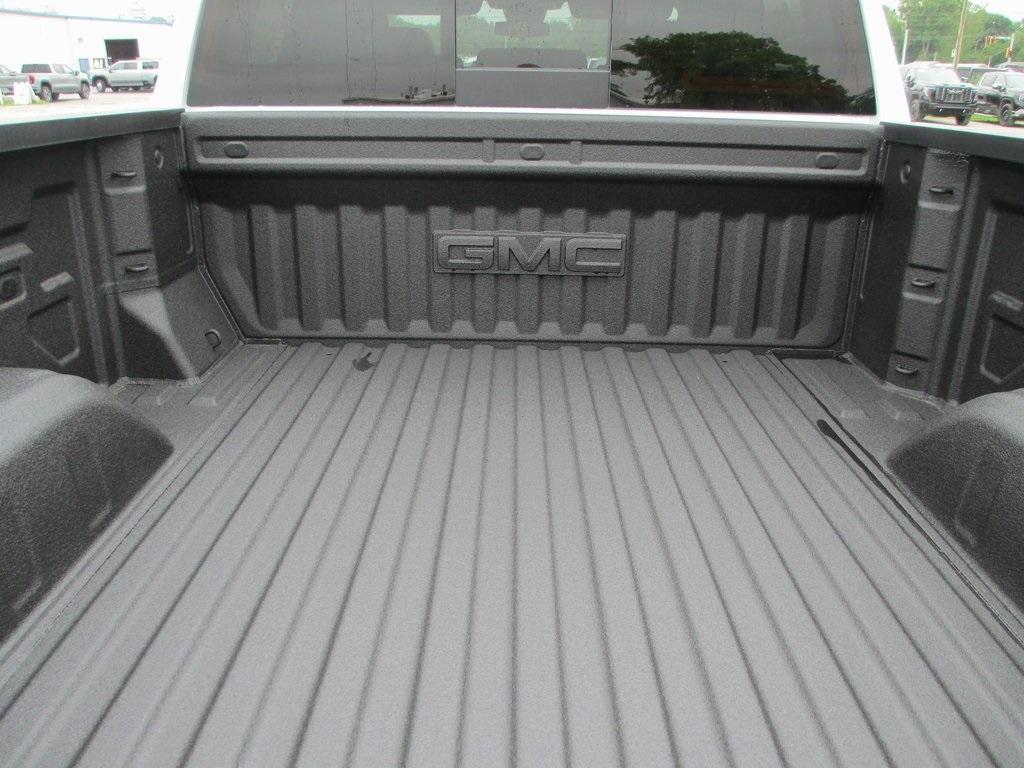 new 2025 GMC Sierra 1500 car, priced at $58,939