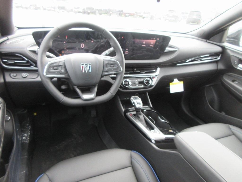 new 2025 Buick Envista car, priced at $29,267