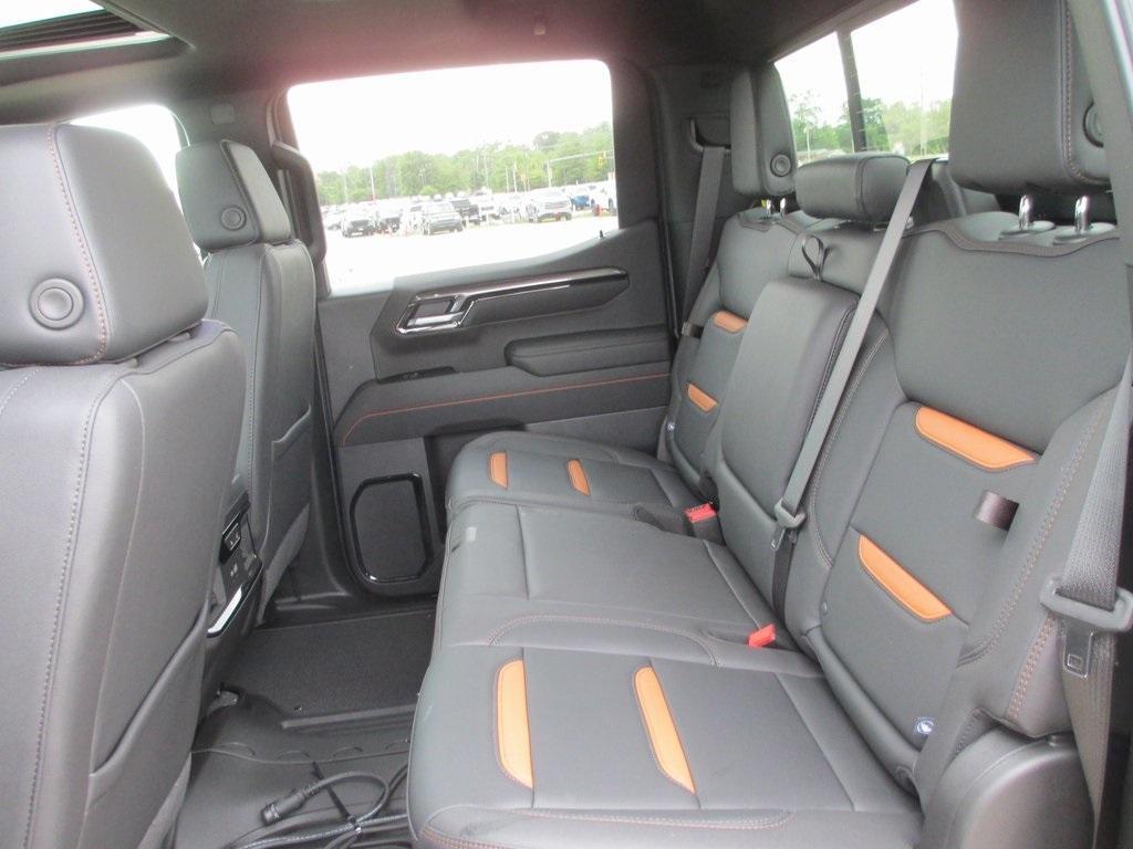 new 2025 GMC Sierra 1500 car, priced at $65,487