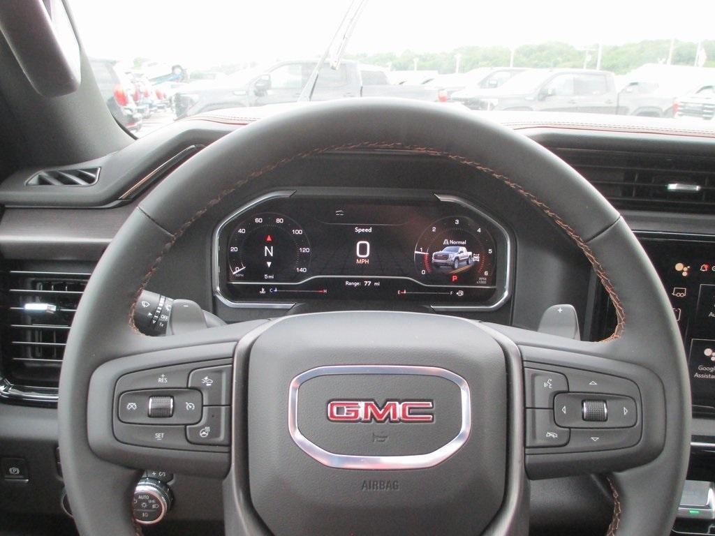 new 2025 GMC Sierra 1500 car, priced at $65,487