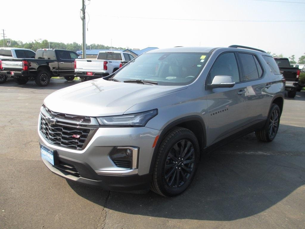 used 2023 Chevrolet Traverse car, priced at $33,995