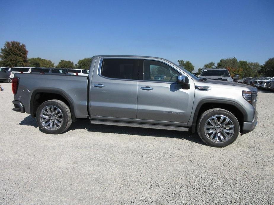 new 2025 GMC Sierra 1500 car, priced at $71,901