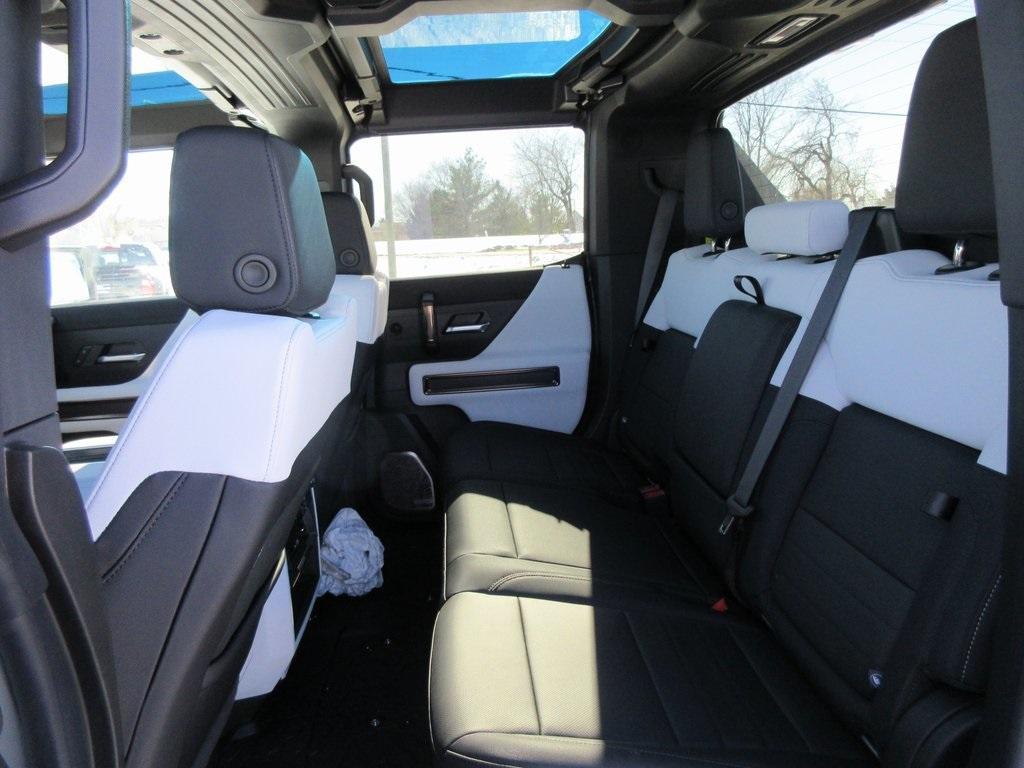 new 2024 GMC HUMMER EV Pickup car, priced at $112,910