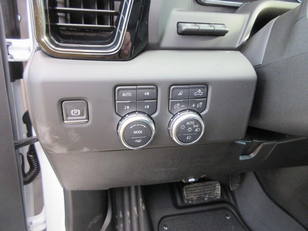 new 2025 GMC Sierra 2500 car, priced at $82,122