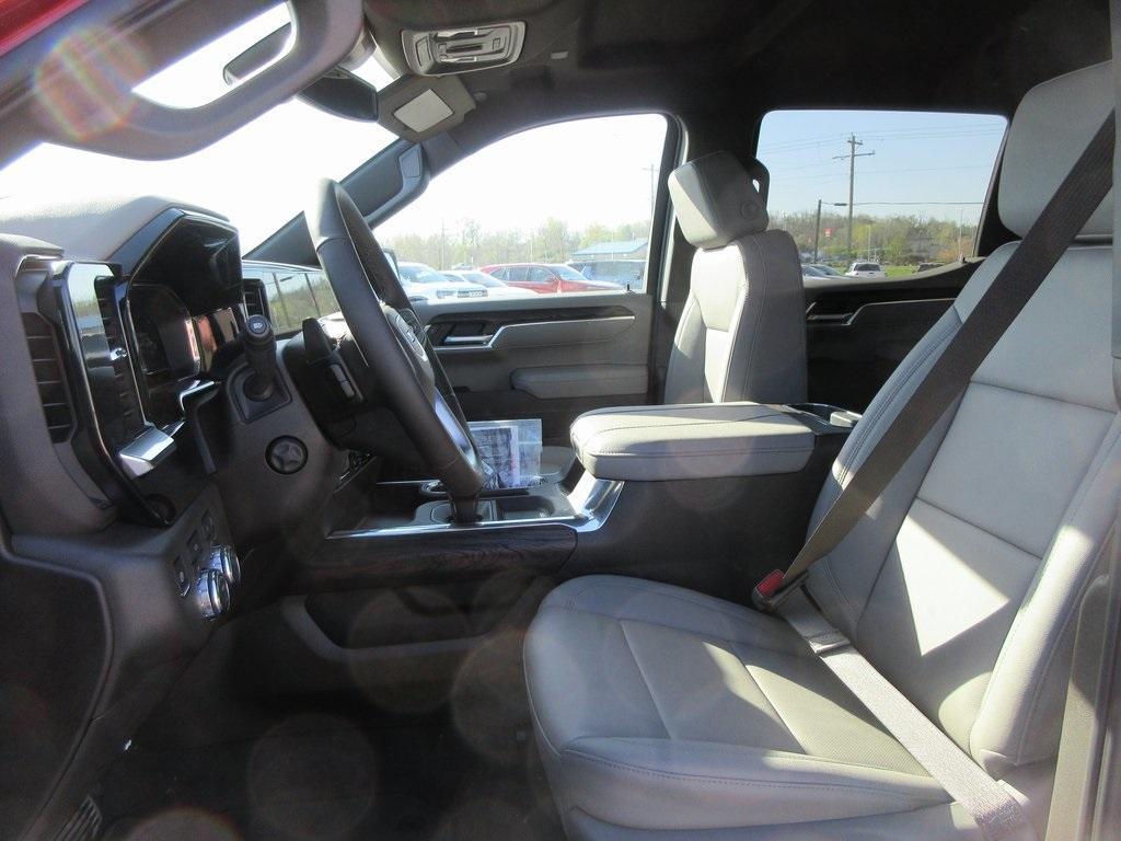 new 2025 GMC Sierra 1500 car