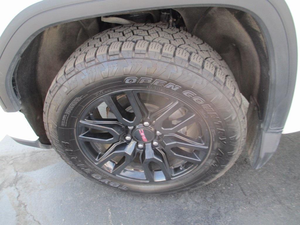 used 2023 GMC Sierra 1500 car, priced at $42,995