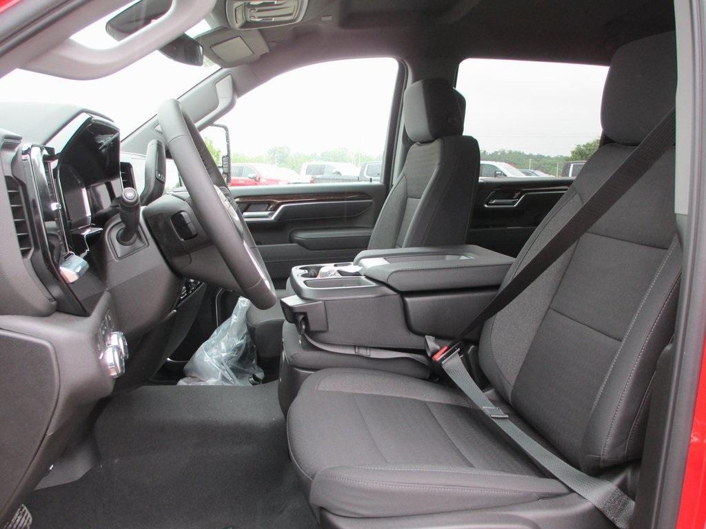 new 2025 GMC Sierra 2500 car, priced at $58,688