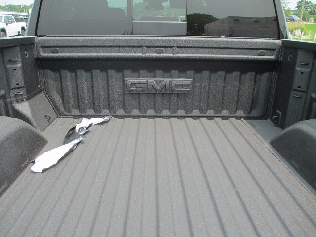 new 2025 GMC Sierra 1500 car, priced at $57,793