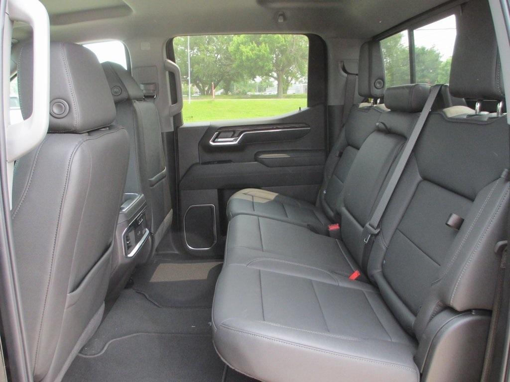 new 2025 GMC Sierra 1500 car, priced at $57,793