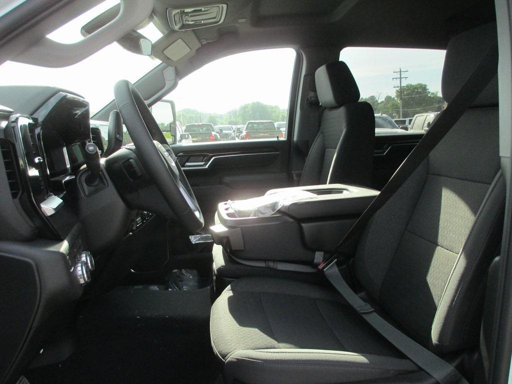 new 2025 GMC Sierra 2500 car, priced at $68,346