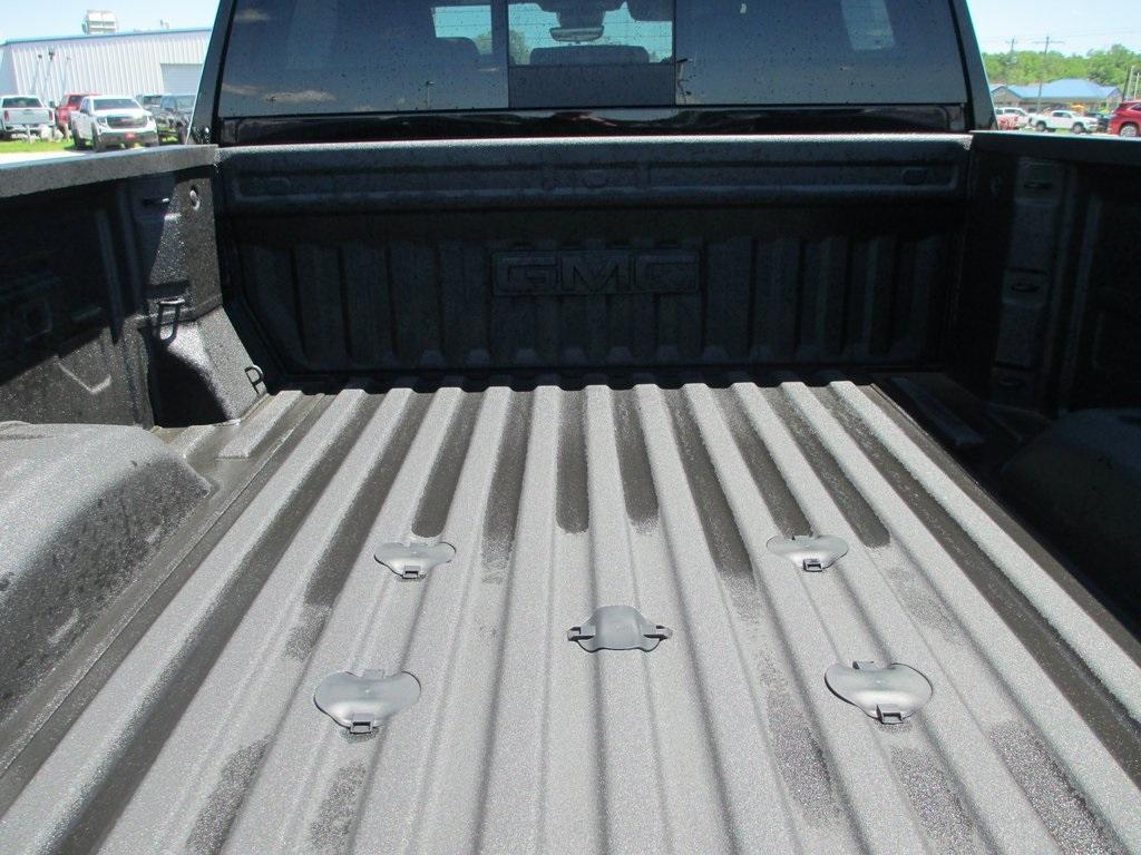 new 2025 GMC Sierra 2500 car, priced at $80,140