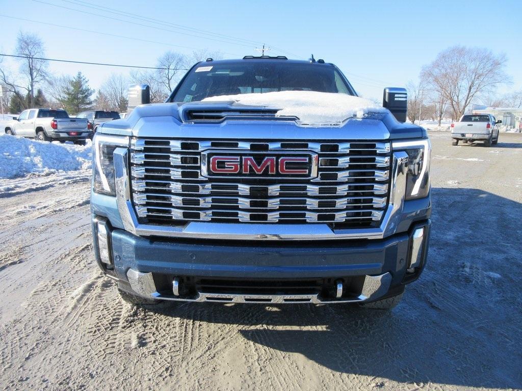 new 2025 GMC Sierra 3500 car, priced at $84,106