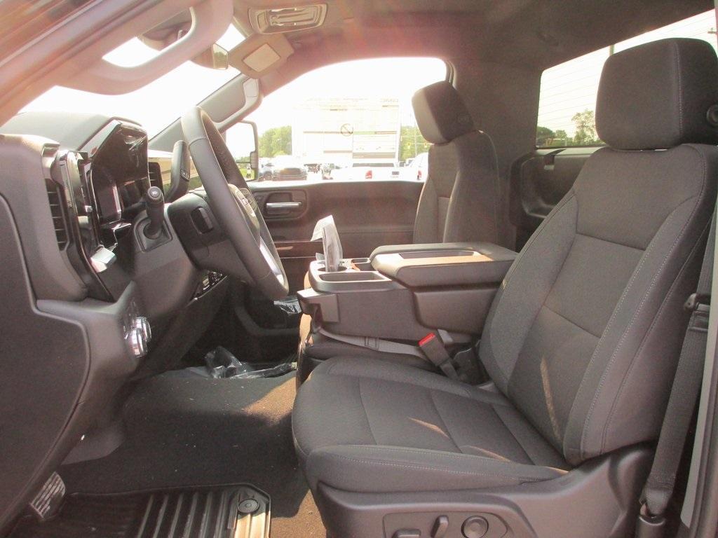 new 2025 GMC Sierra 2500 car, priced at $53,756