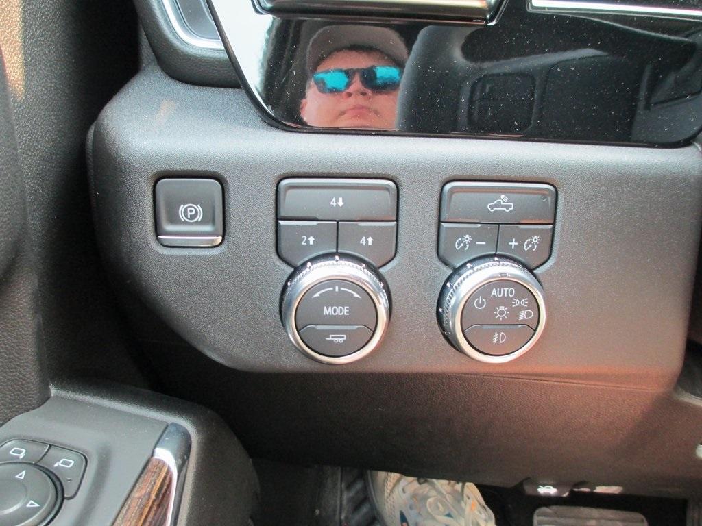 new 2025 GMC Sierra 2500 car, priced at $53,756