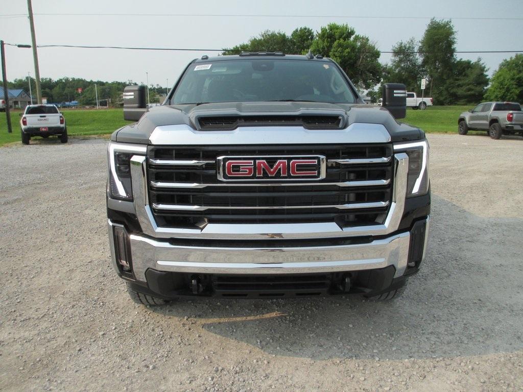 new 2025 GMC Sierra 2500 car, priced at $53,756