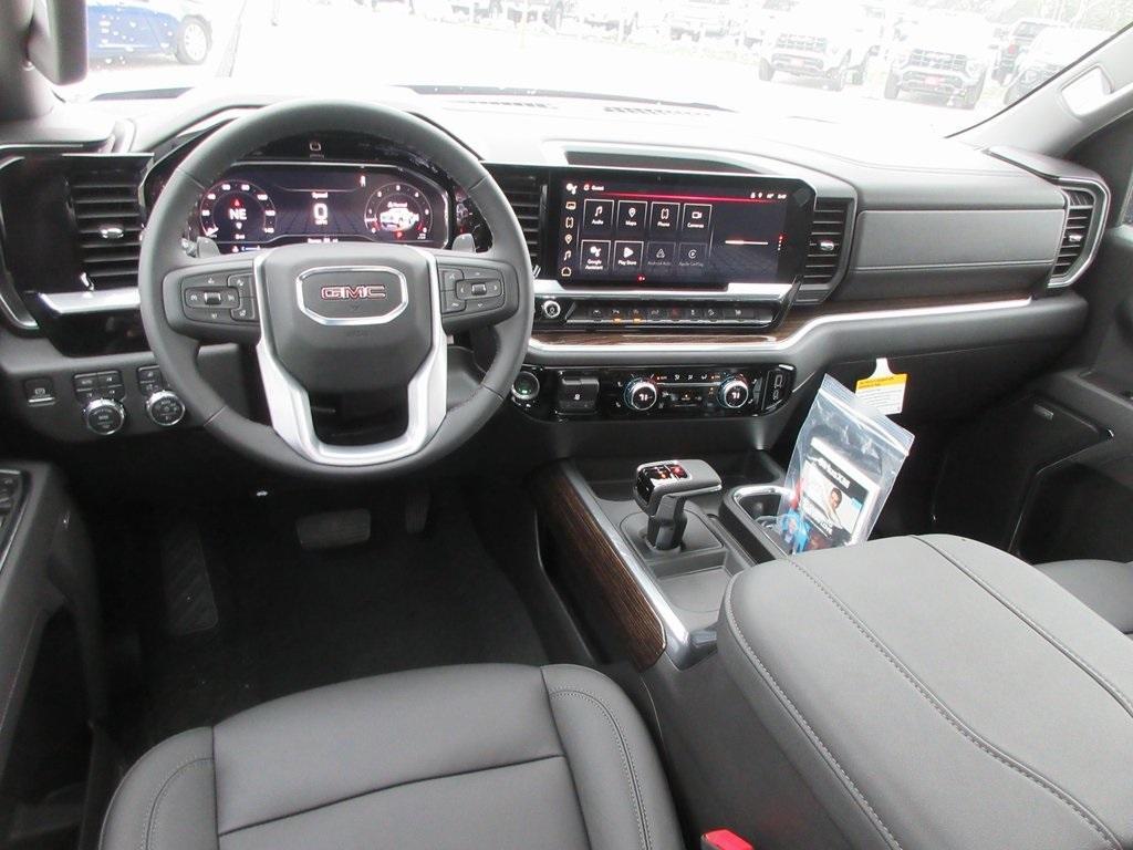 new 2025 GMC Sierra 1500 car, priced at $59,402