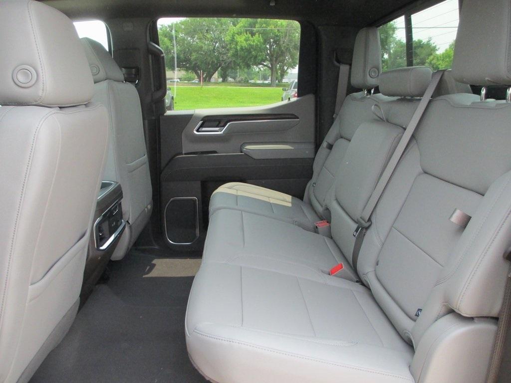 new 2025 GMC Sierra 1500 car, priced at $60,244