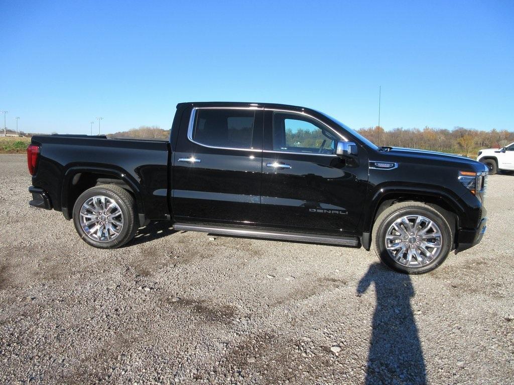 new 2025 GMC Sierra 1500 car, priced at $69,911