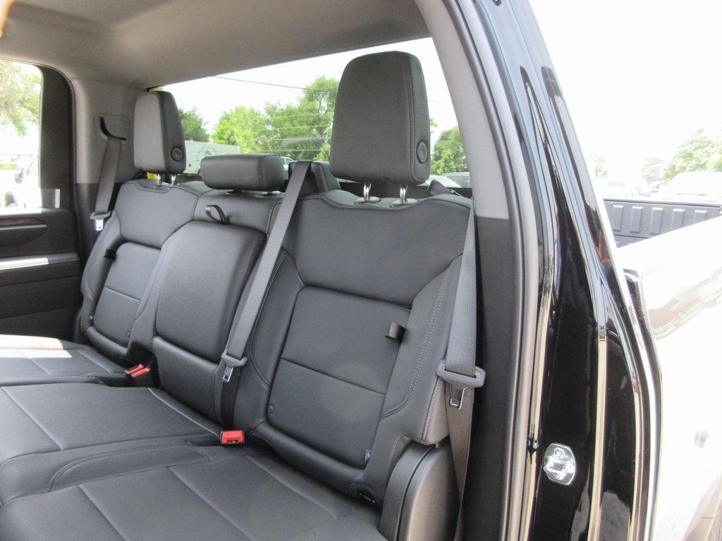 new 2025 GMC Sierra 3500 car, priced at $76,234