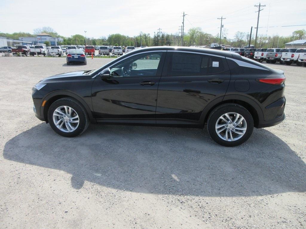 new 2025 Buick Envista car, priced at $25,667