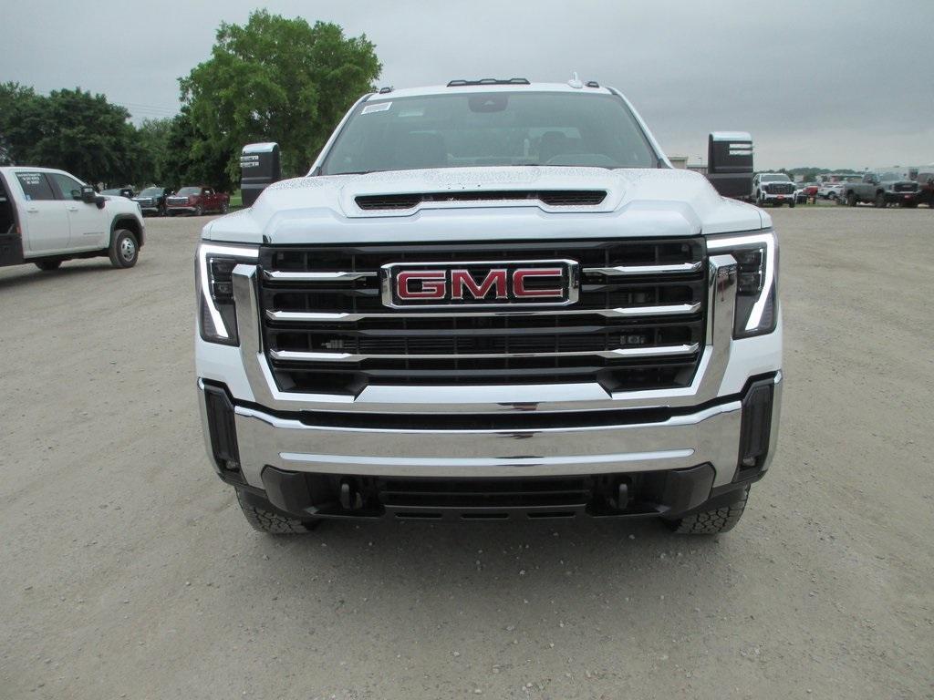new 2025 GMC Sierra 3500 car, priced at $75,781