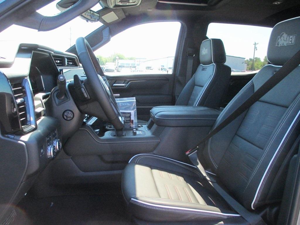 new 2025 GMC Sierra 1500 car, priced at $78,520