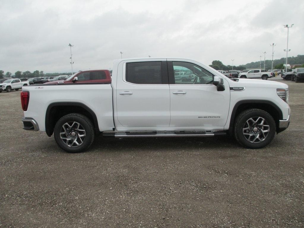 new 2025 GMC Sierra 1500 car, priced at $56,528