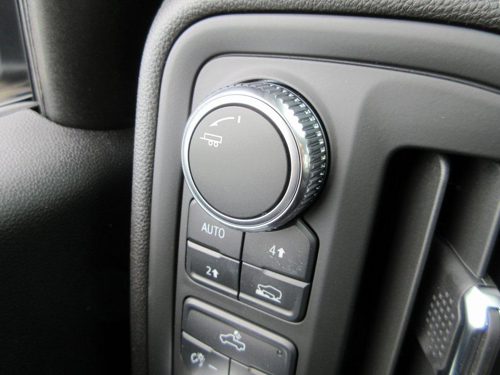 new 2025 GMC Sierra 1500 car, priced at $46,192