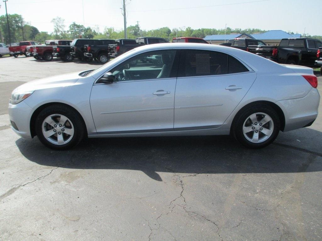 used 2015 Chevrolet Malibu car, priced at $10,495