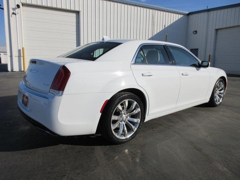 used 2018 Chrysler 300 car, priced at $19,995