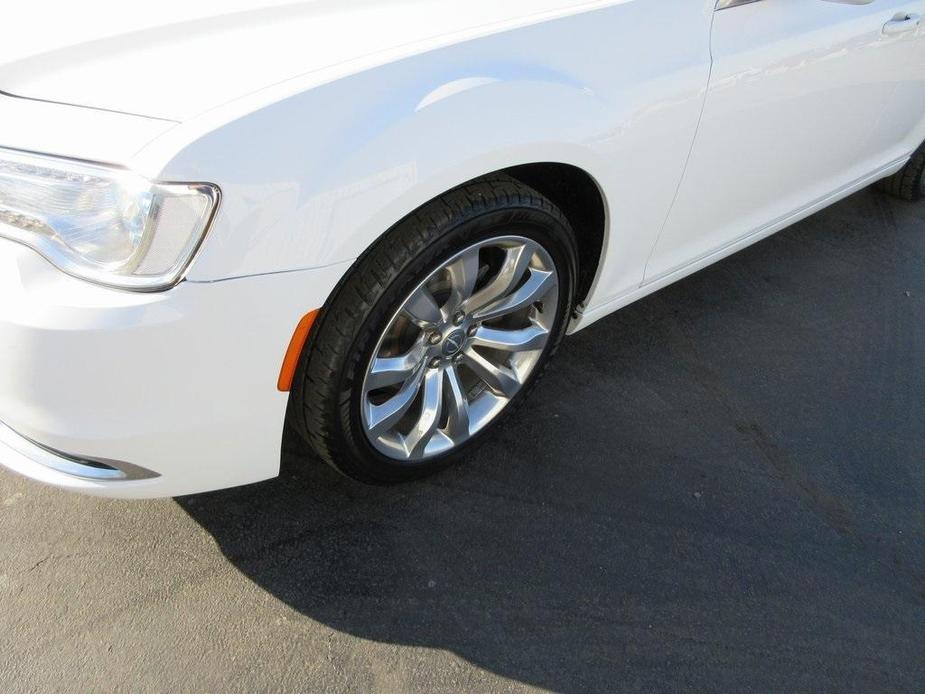 used 2018 Chrysler 300 car, priced at $19,995